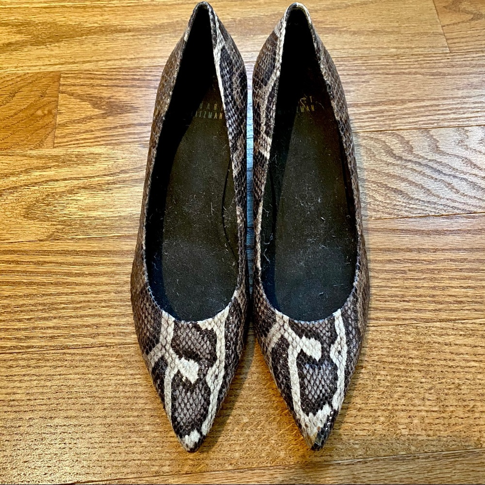 Stuart Weitzman Gray Python Kitten Heels Size 9 - image 1